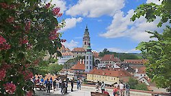 Senioren-Mehrtagesfahrt * 6-Tages-Fahrt * in den Bayerischen Wald * zur Dreiflüssestadt Passau * zur Landeshauptstadt von Oberösterreich * zur Böhmerwaldperle in Tschechien – Krumau